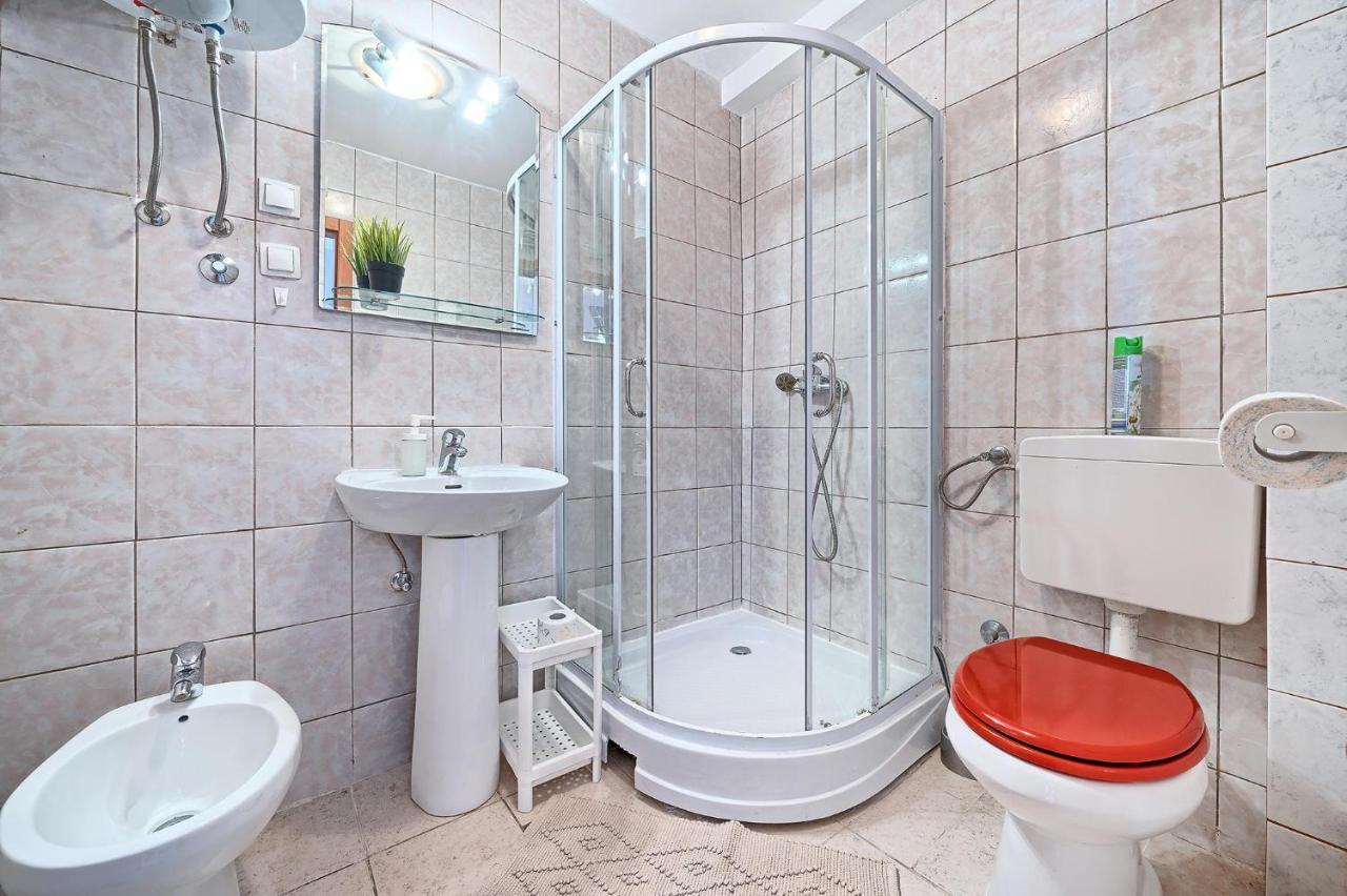 Apartmani Ticic โตรกีร์ ภายนอก รูปภาพ